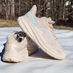 Hoka Clifton 9 Beige Running Shoes Mens Sneakers